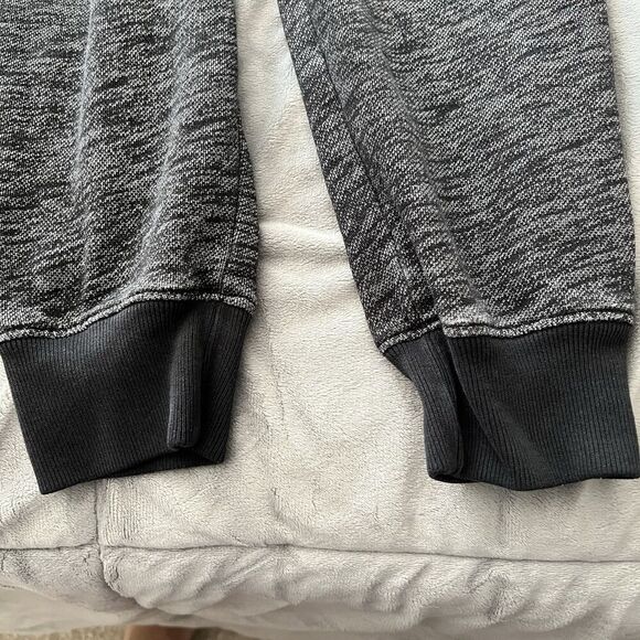 Hollister Joggers Womens Sweat Pants Size Small Gray Logo 22 Pockets Elastic Tie - Picture 7 of 10